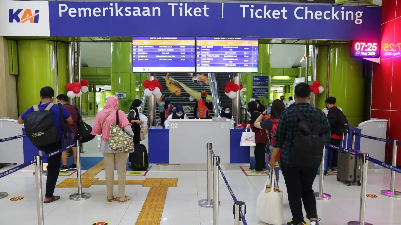 PT KAI menetapkan pelanggan KA usia di bawah 12 tahun untuk sementara tidak diperkenankan melakukan perjalanan KA. (Dok KAI)
