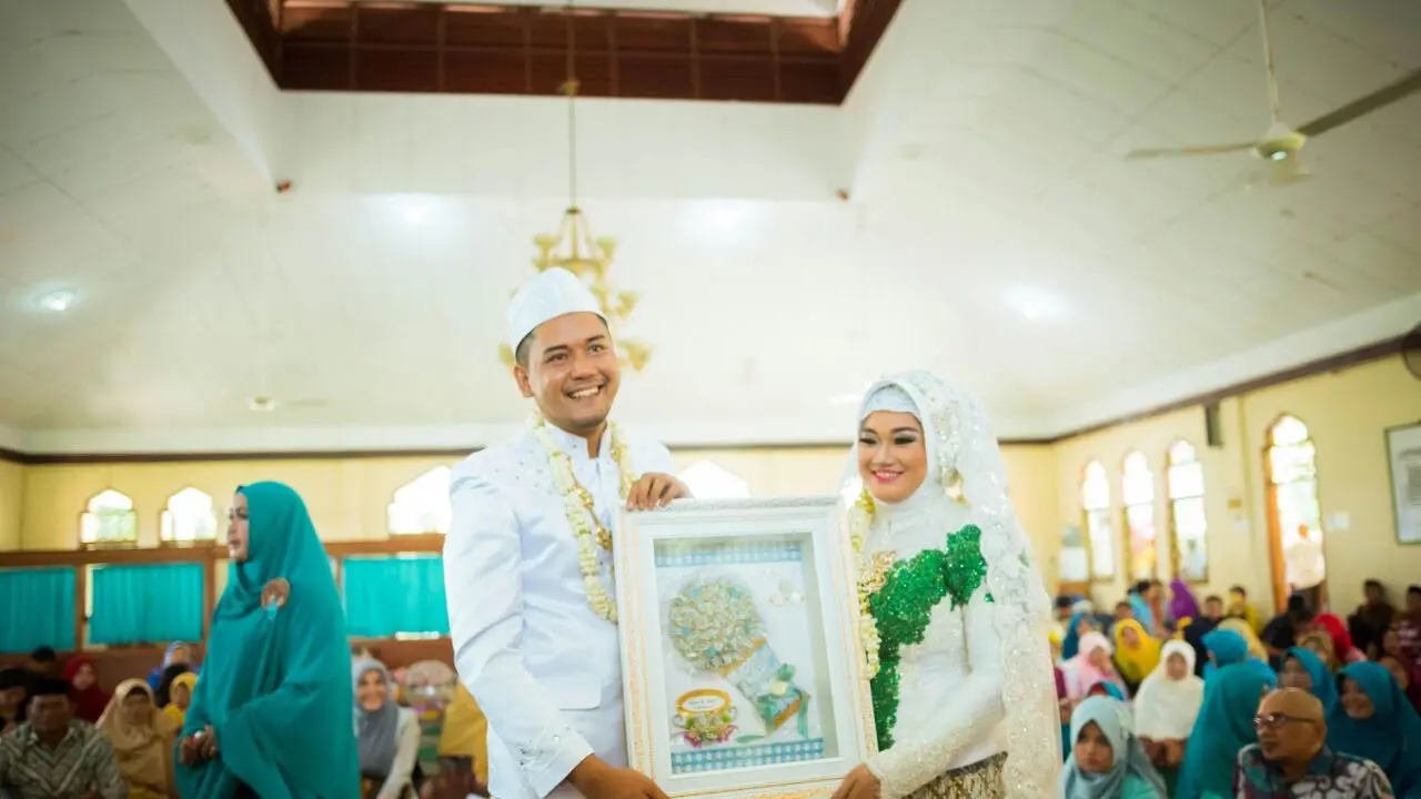 Simbol Cinta Rupiah