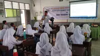 IJTI Sumut menyambangi Sekolah Menengah Atas (SMA) Negeri 16 Medan yang terletak di Jalan Kapten Rahmad Buddin, Kecamatan Medan Marelan, Kota Medan