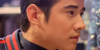 Siapa sih yang tak kenal dengan aktor berprestasi dari Thailand, Mario Maurer kini menjadi idola kaum wanita dengan senyuman maut yang dimilikinya. (viainstagram@mariomaurer/Bintang.com)