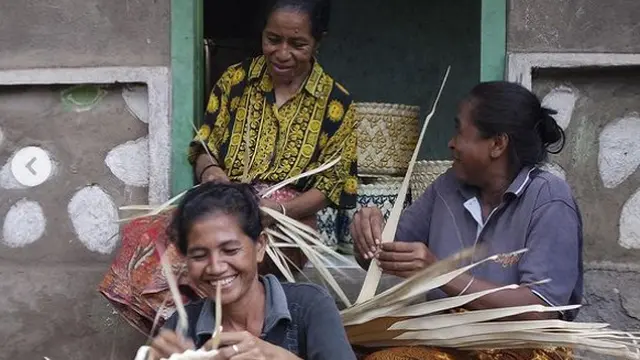 Fimela Figure: Perjalanan 10 Tahun Du Anyam Dorong Perempuan Pelosok Desa Jadi Mandiri dengan Menganyam