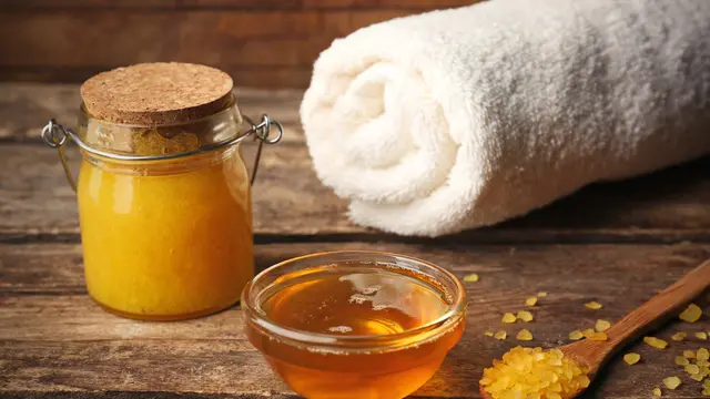 Jangan Asal Pilih, Kenali Tipe Eksfoliator yang Cocok dengan Jenis Kulitmu