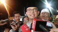 Gubernur DKI Jakarta Anies Baswedan menyambangi perayaan takbiran jelang Idul Fitri 2019 di Rusunawa KS Tubun, Jakarta Barat.