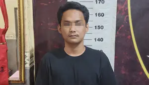 Sakit Hati Diputus Cinta, Mahasiswa di Metro Lampung Aniaya Pacar Membabi Buta
