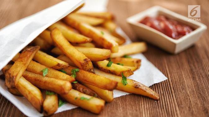 Tahukah Anda jika ternyata kentang goreng ala restoran yang biasa kita makan ternyata mengandung bahaya? (Foto: iStockphoto)