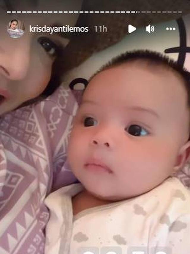 7 Potret Krisdayanti Bersama Cucu, Perdana Menginap di Rumah Nenek