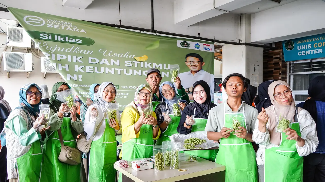 Yayasan Indonesia Setara (YIS) bekerja sama dengan Gerakan Anak Negeri (GAN) menggelar pelatihan usaha mikro, kecil, dan menengah (UMKM) pembuatan kripik dan sistik di Universitas Islam Syekh Yusuf (UNIS), Kota Tangerang, Sabtu (9/8/2025) (Istimewa)