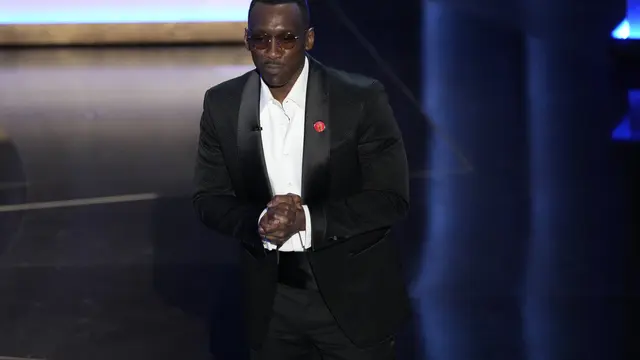 Mahershala Ali dalam Piala Oscar 2024. (AP Photo/Chris Pizzello)