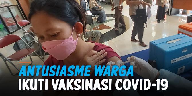 VIDEO: Antusiasme Warga Cinere Mengikuti Vaksinasi Covid-19 Tinggi