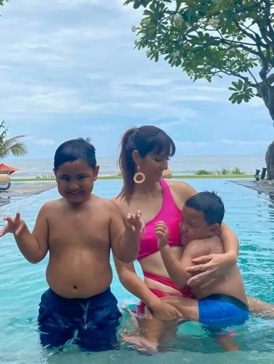 (Instagram/ramadhaniabakrie)