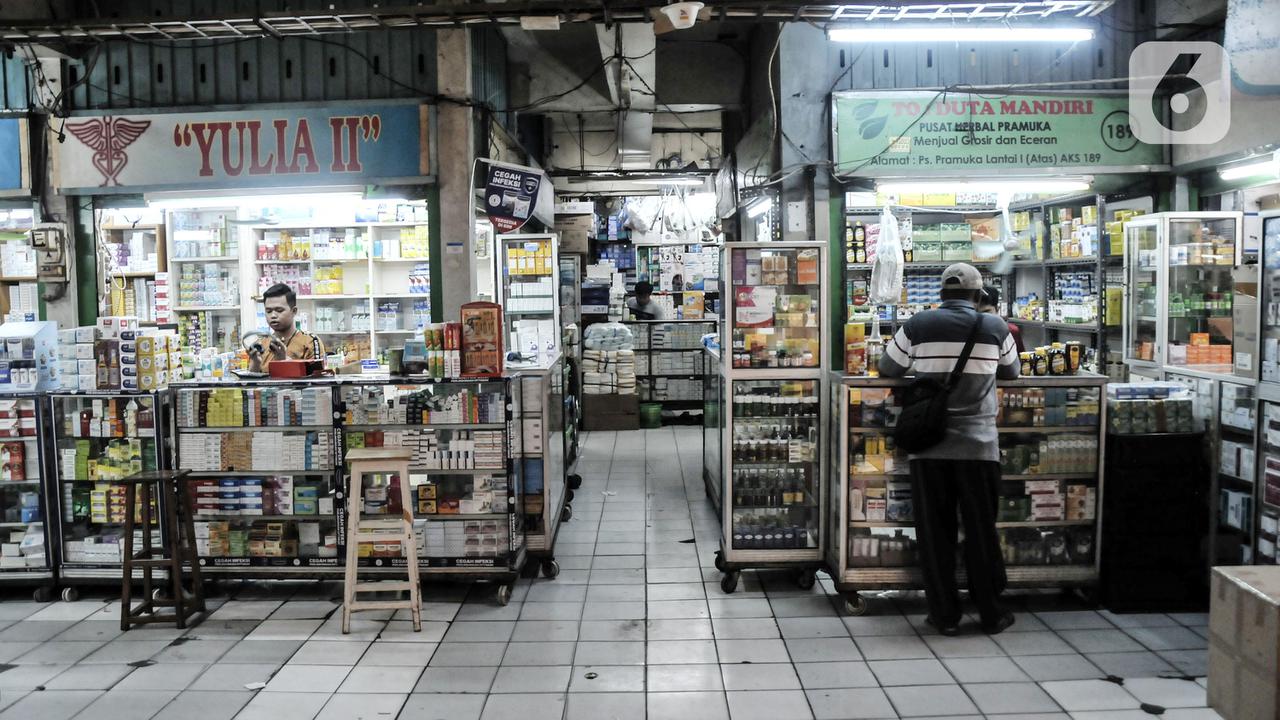 Pedagang Pasar Pramuka Kena Imbas Larangan Penjualan Obat Sirup Anak