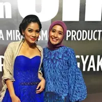 Laudya Cynthia Bella dan Titi Kamal (Path/Laudya)