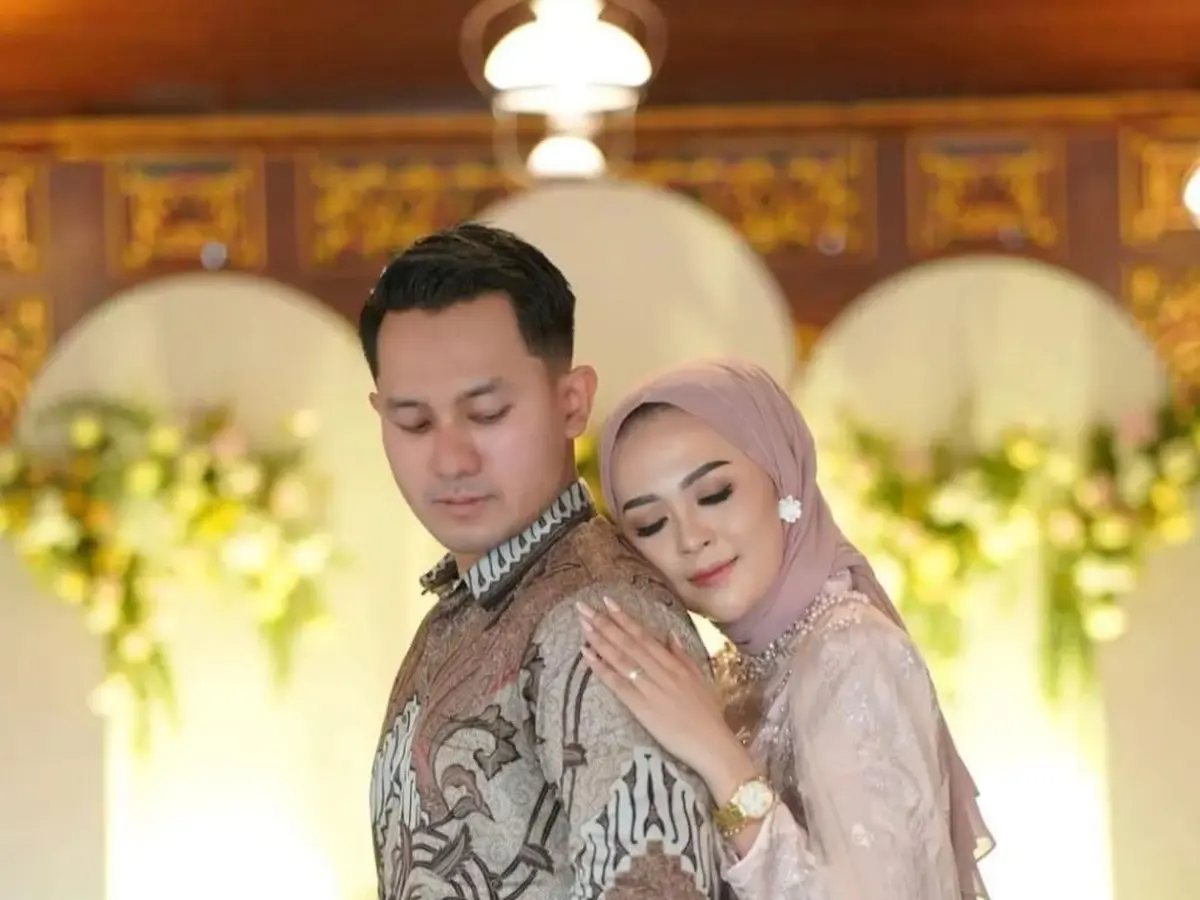 Viral Suami Selebgram Meylisa Zaara Selingkuh dengan Cowok, Warganet:  Jauhkan Kami dari Kaum Begini - Tekno Liputan6.com