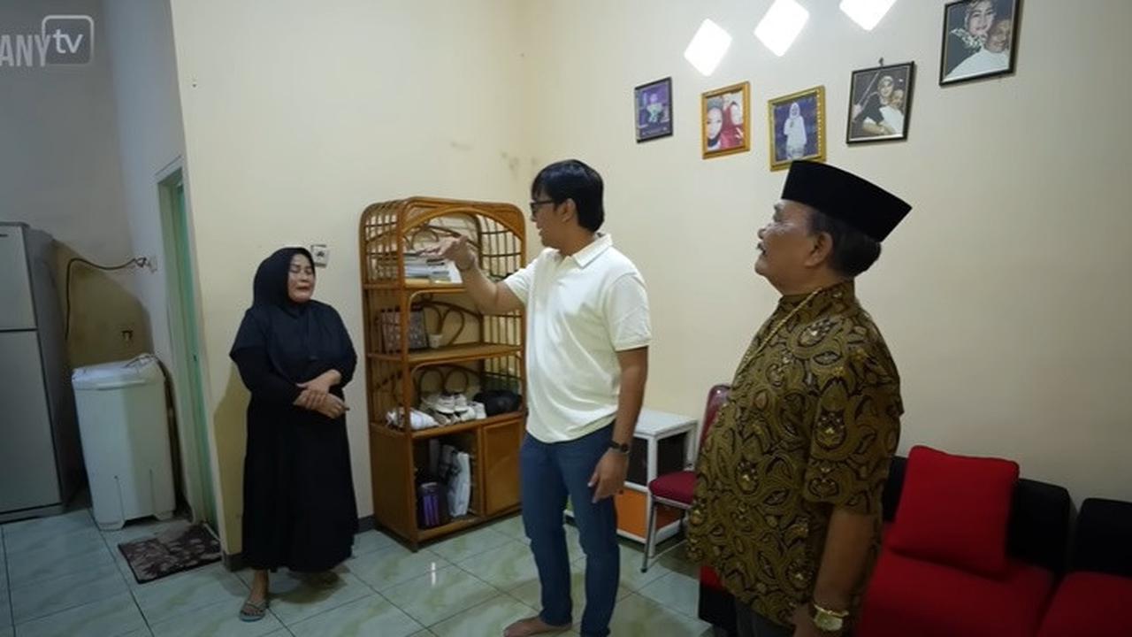 8 Potret Rumah Haji Bolot di Parung, Berkonsep ala Betawi - Punya Halaman Luas Seperti Aula