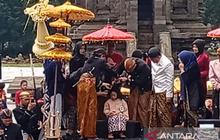 AHY Terpukau Tradisi Ruwatan Rambut Gimbal Dieng: Ada Anak Minta Mobil Mainan untuk Dicukur!
