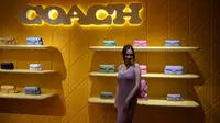 Intip Koleksi Tas The Coach Tabby Milik Artis Syifa Hadju