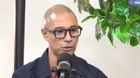 Marcell Siahaan mengungkap tentang prosesnya menerima takdir. (Dok: YouTube Daniel Tetangga Kamu https://vt.tiktok.com/ZSFg7RhBu/)