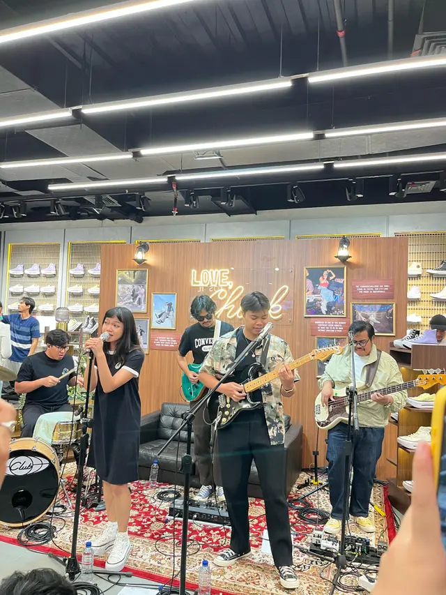 Peluncuran Double Stack dan Kehadiran Reality Club di Kampanye “Love, Chuck” (Dok/Fimela.com: Rianti Fitri Wulandari)