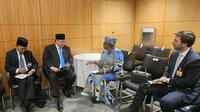 Menko Bidang Perekonomian Airlangga Hartarto bertemu &nbsp;bilateral dengan Direktur Jenderal World Trade Organization (WTO) Ngozi Okonjo-Iwaela pada Selasa, (3/6/2025). (Foto: ekon.go.id)