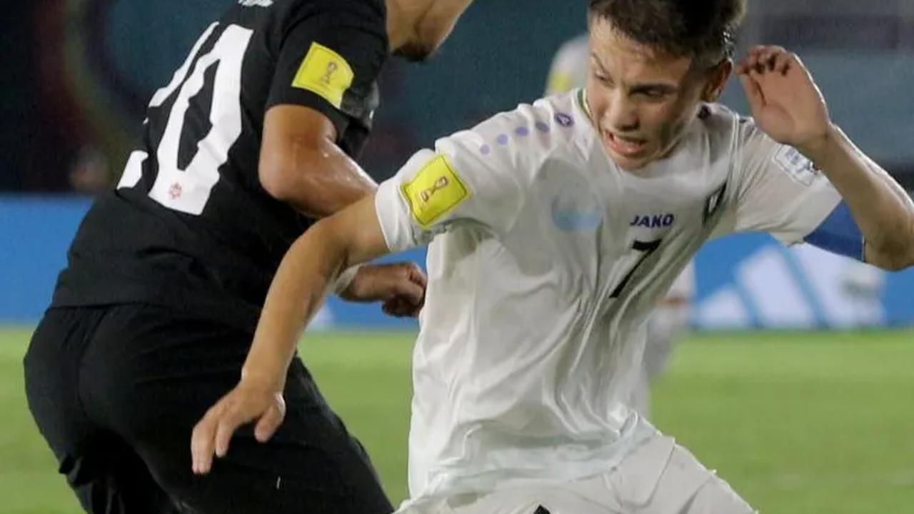 Tiga gol Uzbekistan terjadi saat keuntungan gol bunuh diri Richard Chukwu di menit ke-22 hingga Amirbek Saidov mencetak dua gol penentu di menit ke-24 dan ke-80.<br>