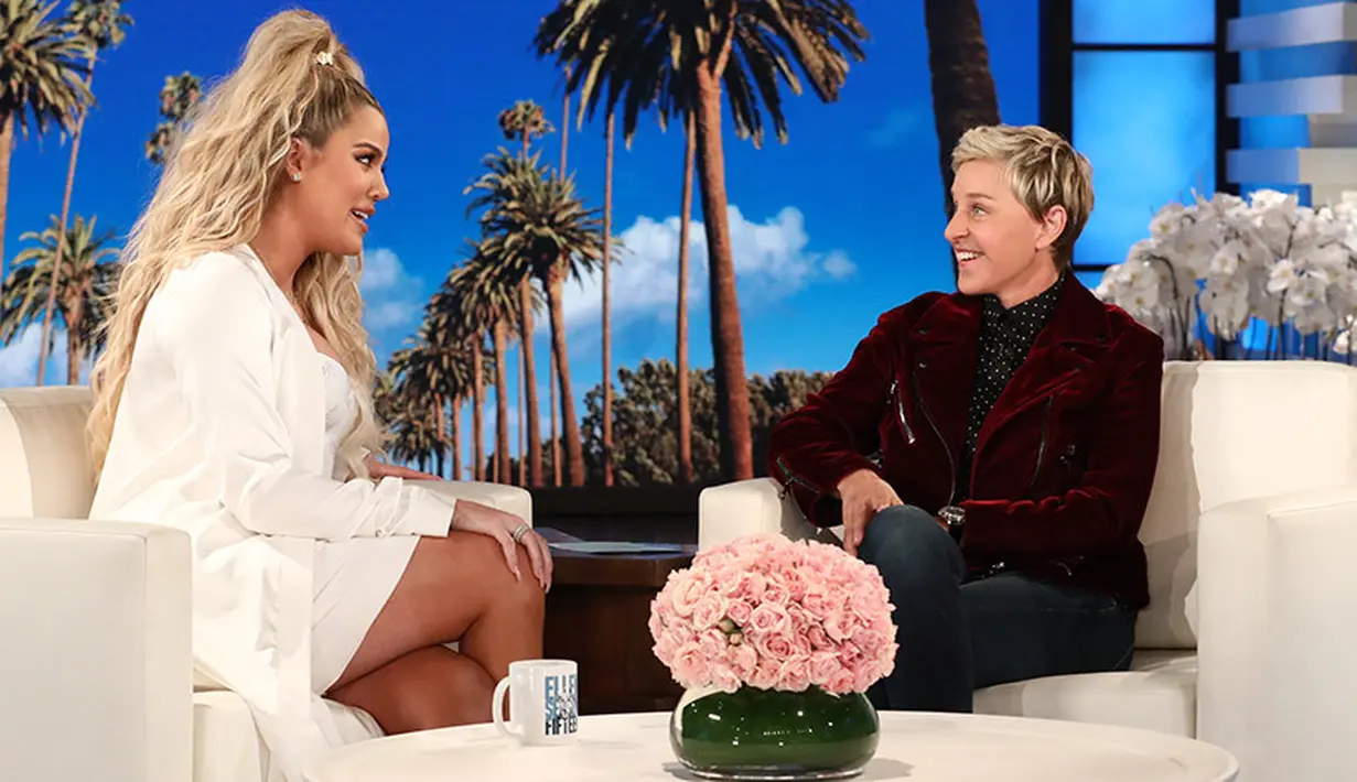 Ellen sendiri mengatakan bahwa ia merasa yakin usai melihat mata Khloe Kardashian. (hellomagazine.com)