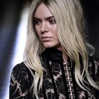 Kendall Jenner harus patah hati karena cintanya tak direstui. (AFP/Bintang.com)