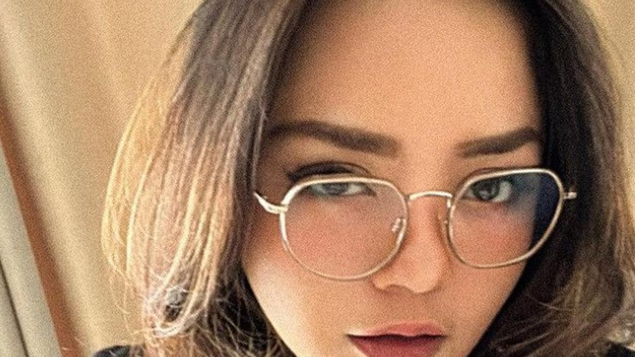 Potret Gita Sinaga (Sumber: Instagram/gitasinaga)