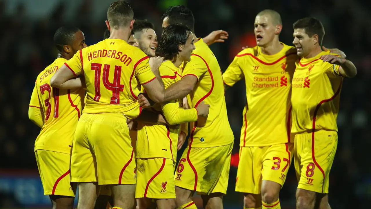 Sterling dan Markovic Buat Liverpool Unggul di Babak Pertama