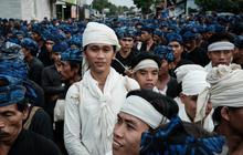 FOTO: Ribuan Warga Badui Lakukan Tradisi Seba ke Pendopo Lebak