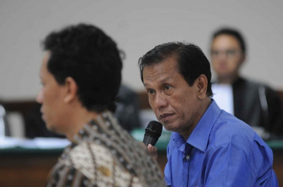 Politisi PDIP Adriansyah dan anaknya bersaksi di sidang Bos PT MMS
