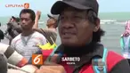 Puluhan kontingen layang-layang hias dari berbagai daerah di tanah air.minggu siangme, ngikuti festival layang-layang nusantara,di Kota Tegal Jawa Tengah.