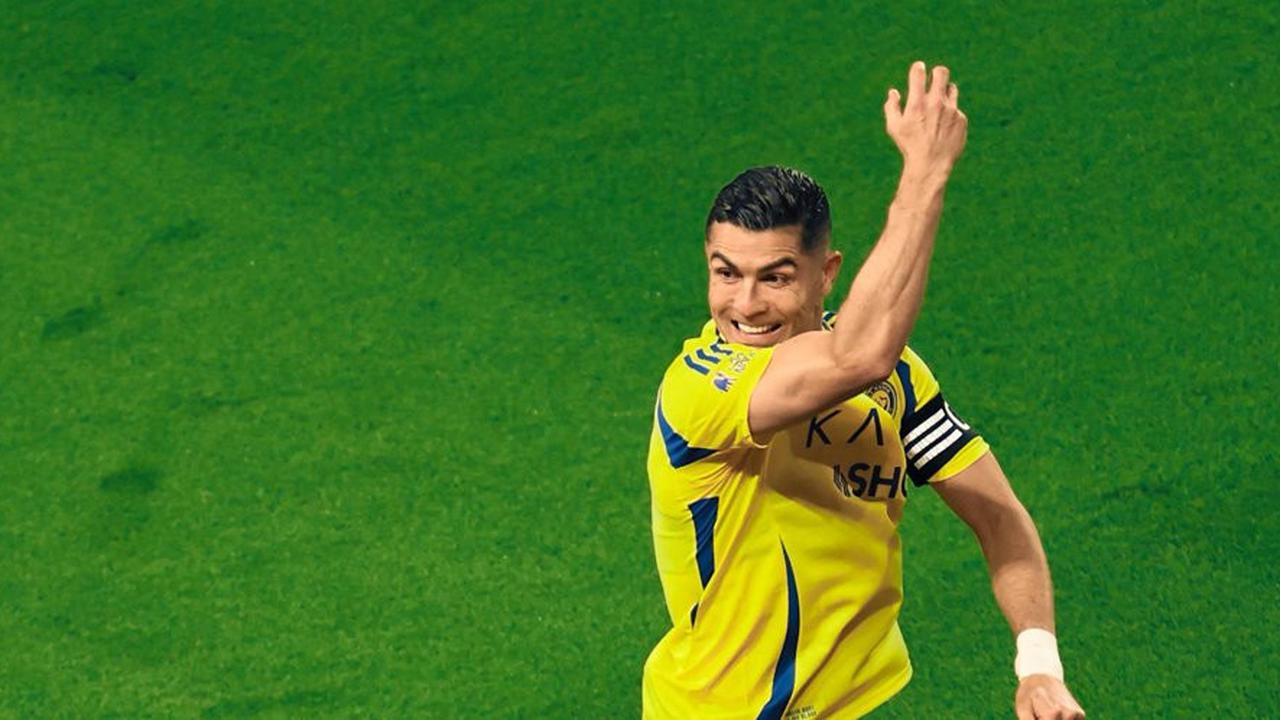 Cristiano Ronaldo Masih Bisa Bertahan di Al Nassr