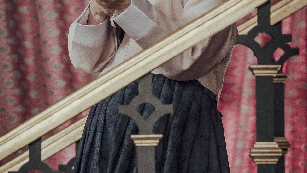 Pengalaman Unik Kim Hae Sook di Set Gyeongseong Creature