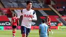 <p>Southampton. Dari total 15 kali pertemuan dengan Southampton di semua ajang, Son Heung-min berhasil mencetak 12 gol dan 5 assist serta membawa Tottenham Hotspur 9 kali menang, 3 kali imbang dan 3 kali kalah. Ia berhasil membuat quattrick ke gawang Southampton di pekan ke-2 Liga Inggris musim 2020/2021, 20 September 2020 dalam laga yang berkesudahan 5-2. (AFP/Pool/Catherine Ivill)</p>