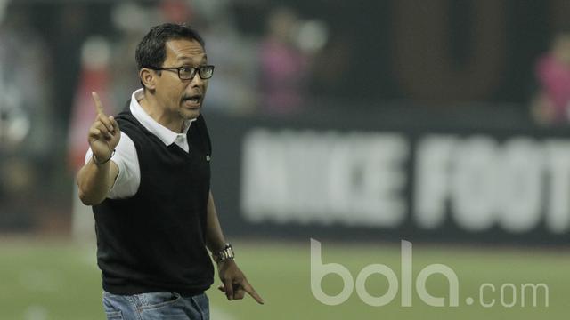 Aji Santoso Arema FC