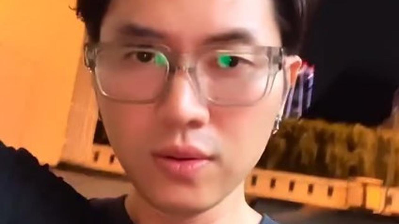 Wajah Baru, Ini 7 Potret Rafael Tan Potong Rambut - Disebut Mirip Park Seo Joon