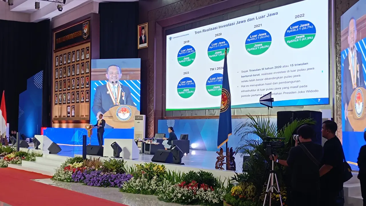 Menteri Investasi/Kepala Badan Koordinasi Penanaman Modal (BKPM) Bahlil Lahadalia menyampaikan bahwa hilirisasi membantu mewujudkan cita-cita Indonesia Emas pada 2045.