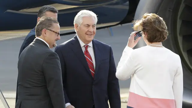 Menlu AS Rex Tillerson tiba di Meksiko dan disambut Dubes AS Roberta Jacobson