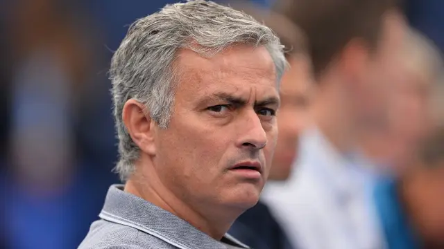 Jose Mourinho ( AFP PHOTO / GLYN KIRK)