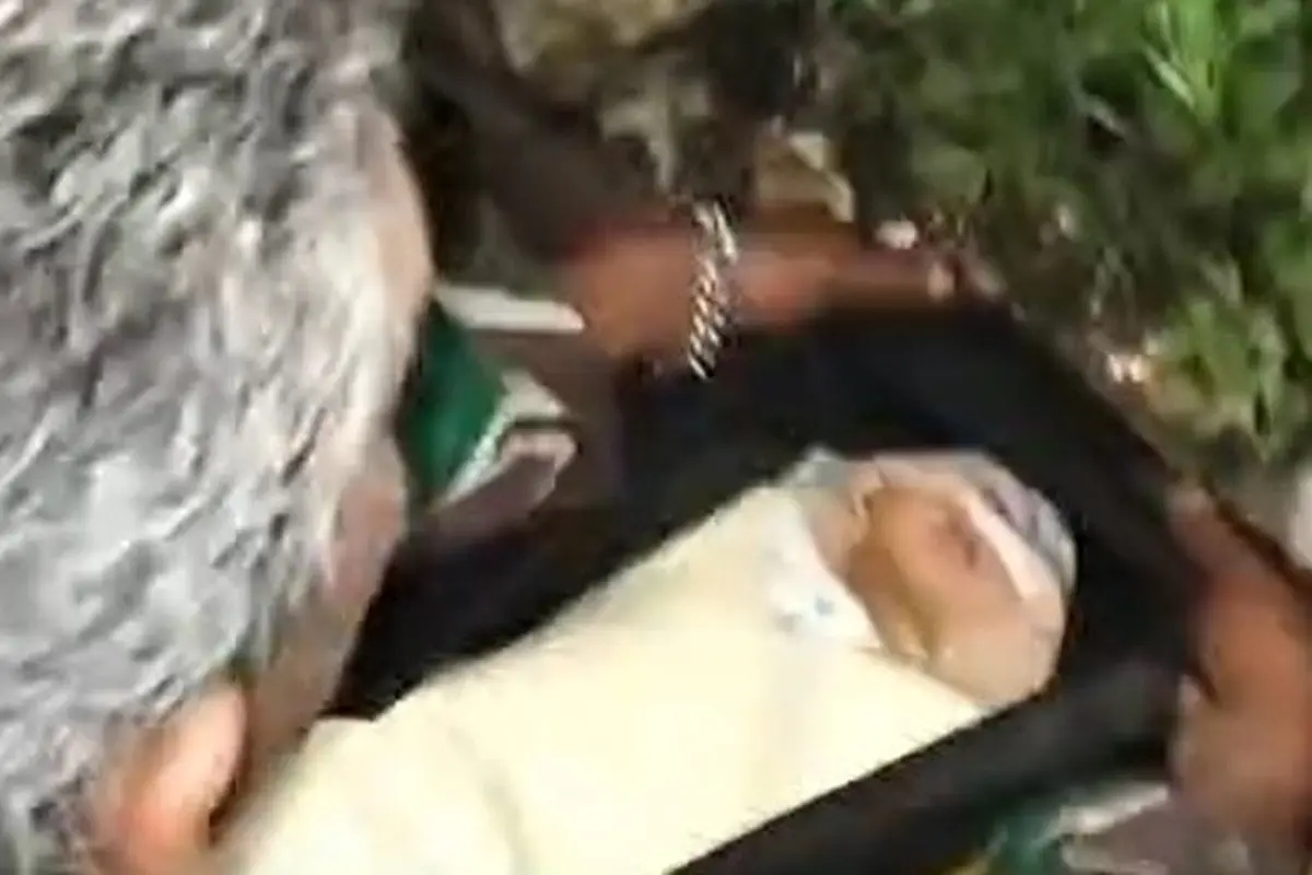 Bayi Dibuang