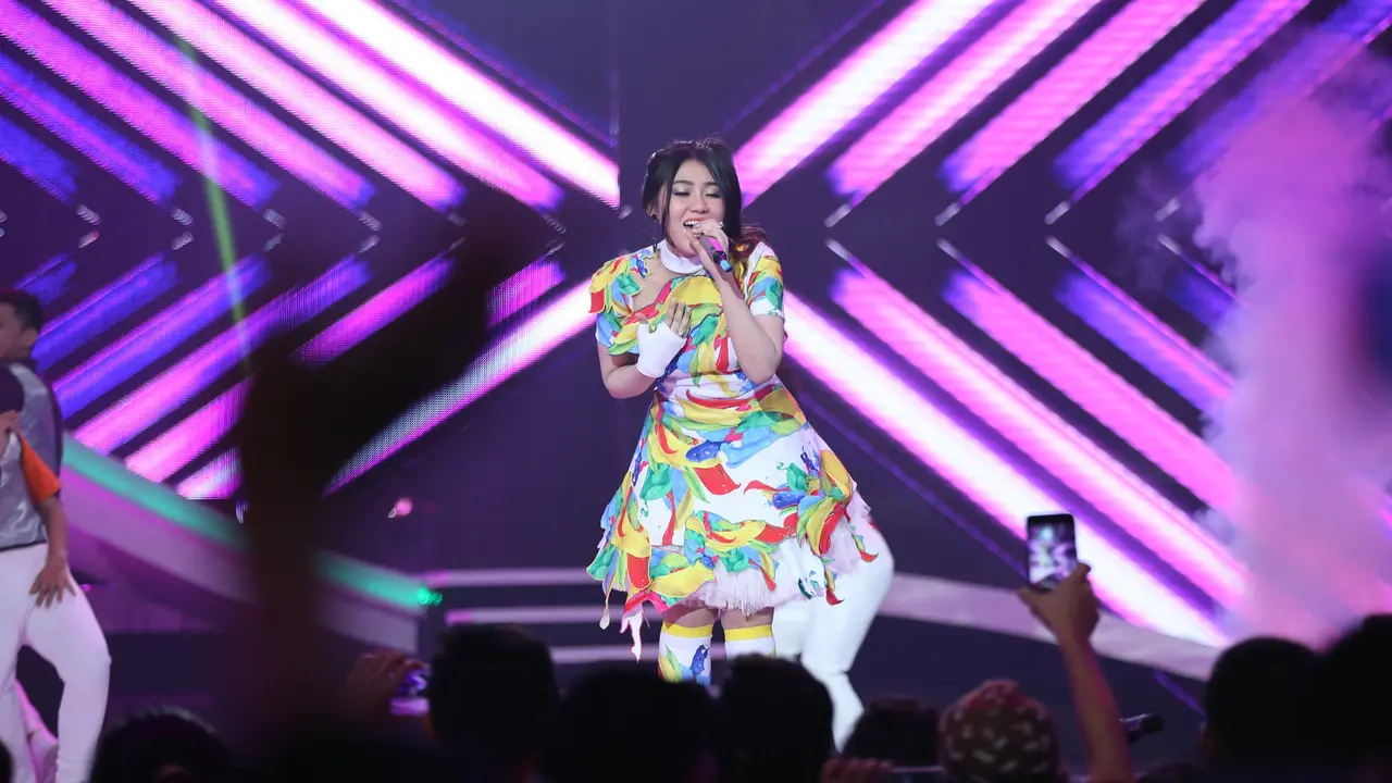 [Bintang] Konser Energi Asian Games 2018 -Via Vallen
