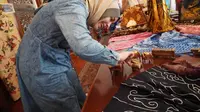 Dharma Wanita Lakukan Diplomasi Batik dan Kuliner, untuk rayakan hari batik nasional (Liputan6.com/KBRI Ankara)