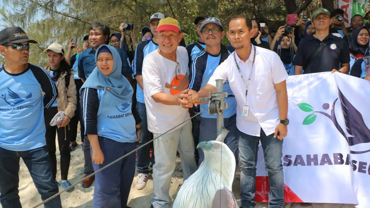 Pertamina lepasliarkan dua elang bondol