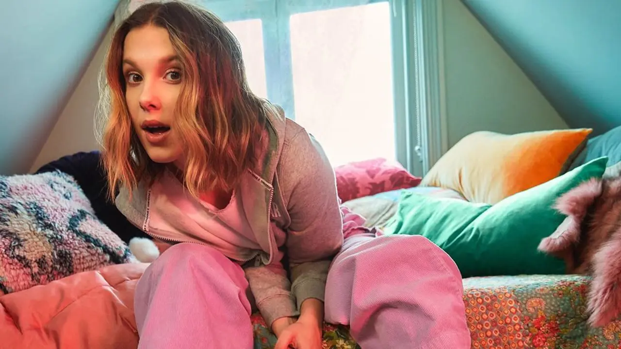 Menggemaskan! Koleksi Converse x Millie Bobby Brown Hadirkan Sneakers Bernuansa Remaja