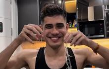 Salut! Aisar Khaled Bangun Rela Bangun Tengah Malam Demi Masak Makanan Sahur untuk Berbagi, Auto Banjir Pujian Netizen
