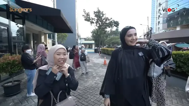 [Fimela] Zaskia Sungkar di CFW