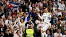 Aksi Luka Modric pada menit ke-41 membuka keunggulan Real Madrid atas Girona. (Pierre-Philippe MARCOU/AFP)