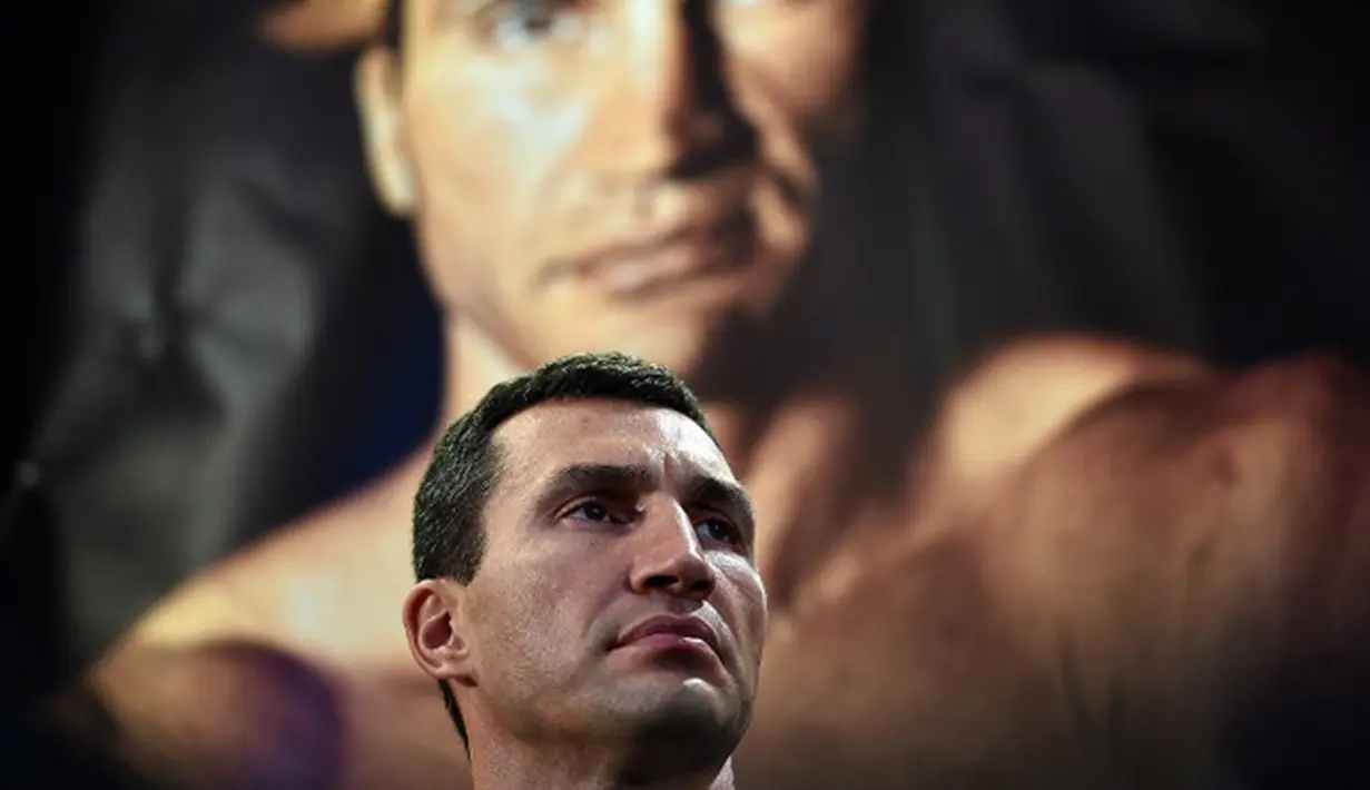 Dilansir Reuters, Kamis (5/2/2105), Klitschko menyamakan Jennings dengan karakter film tinju yang diperankan Sylvester Stallone, Serial Rocky. Ia mengaku akan akan menganvaskan si "Rocky". Foto diambil pada Rabu (4/2/2015). (AFP Photo/Jewel Samad) 