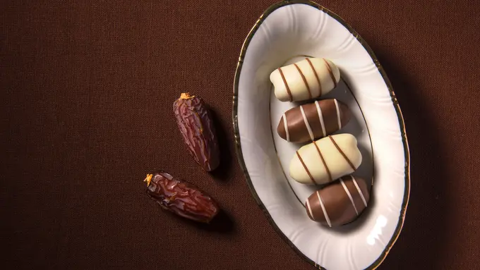 kurma coklat