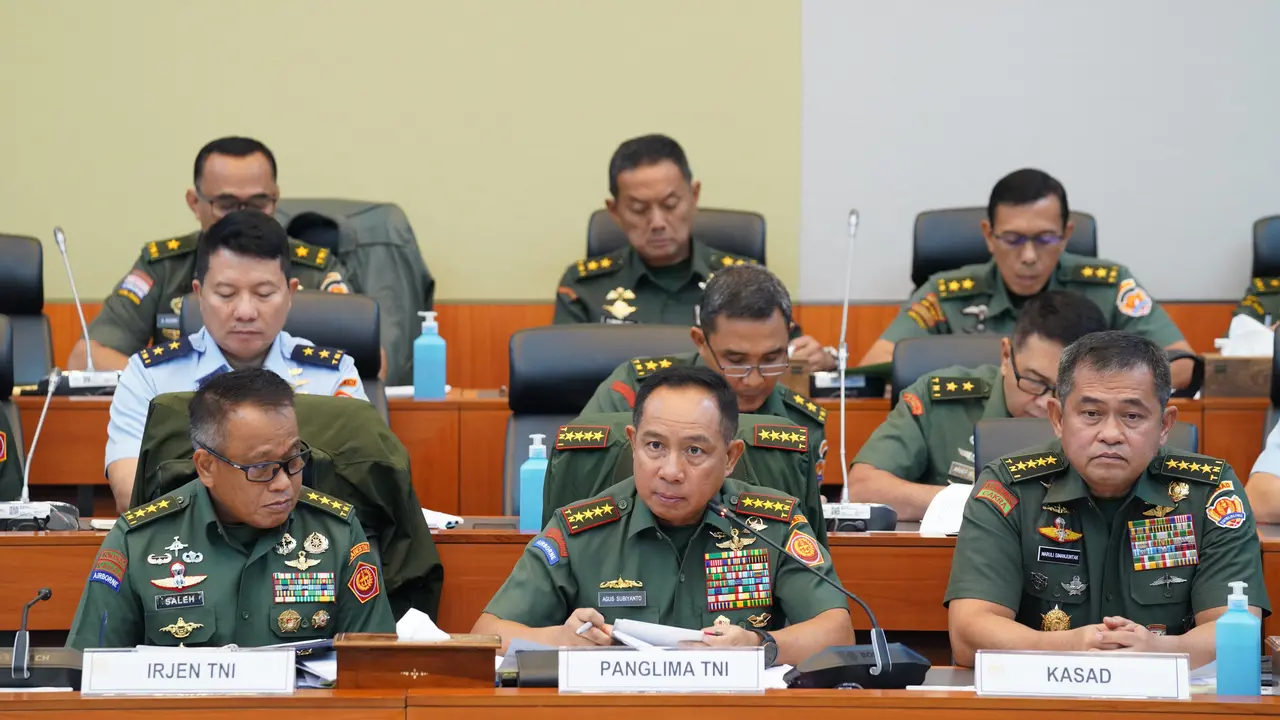 Rapat dengar pendapat TNI dengan komisi 1 DPR RI (Kamis, 13/3/2025).